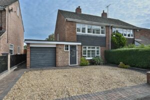 Broadleas Crescent, Devizes